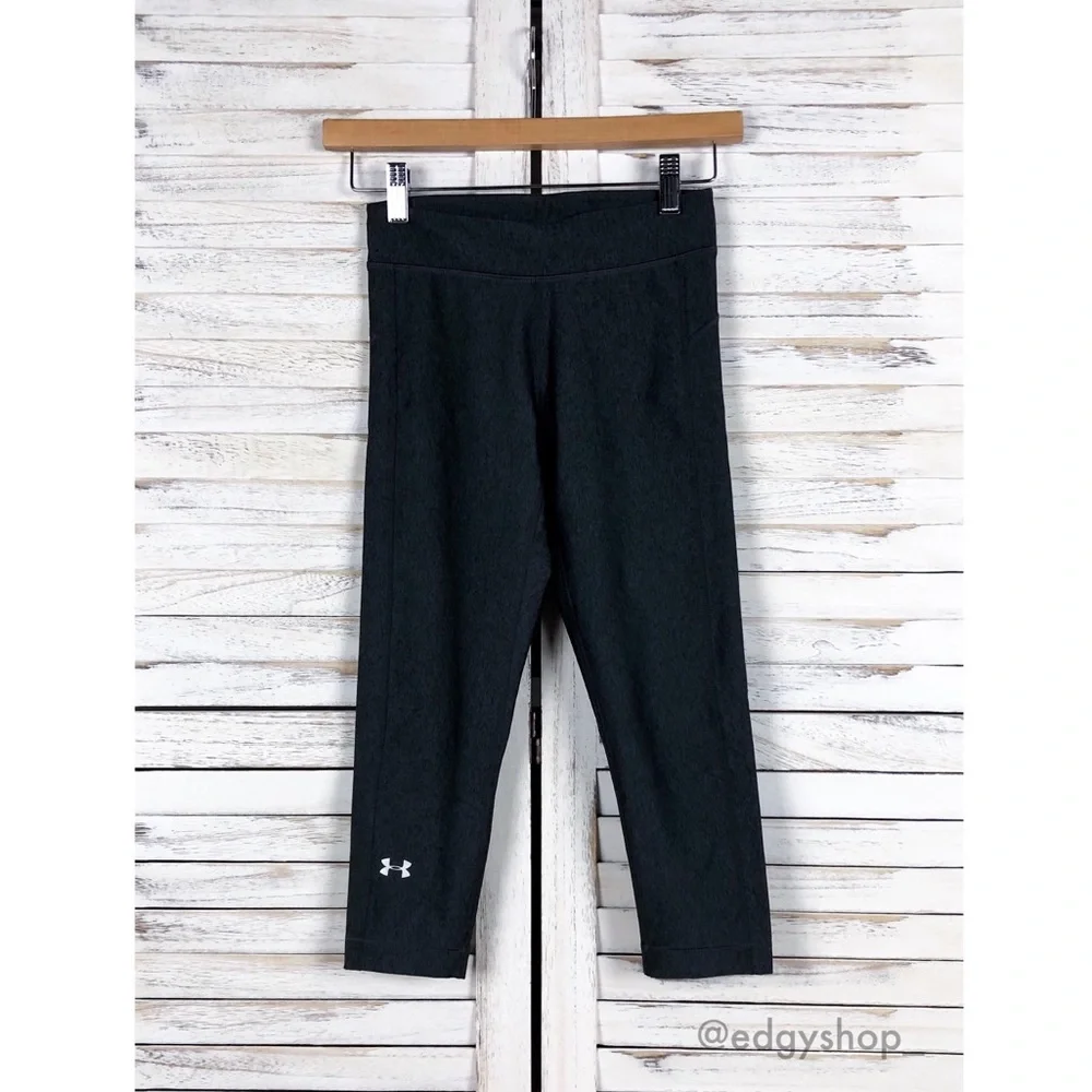 Under Armour | HeatGear Armour Capris - Picture 1 of 4
